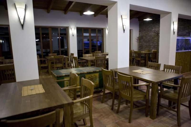 Farmarska Basta Hotel Velký Újezd Kültér fotó